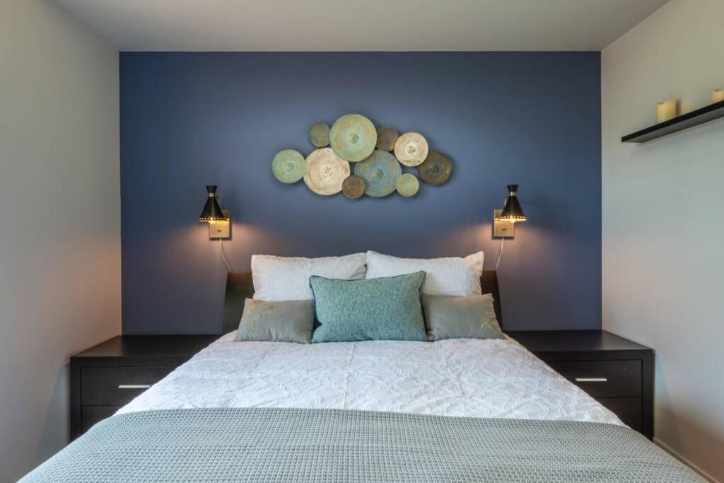 Clean 3Rd Floor Executive 1 Bedroom Apt In Old Town China Town วิกตอเรีย ภายนอก รูปภาพ